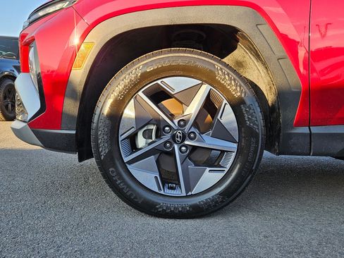Used 2025 Hyundai Tucson SEL AWD/4WD image 13