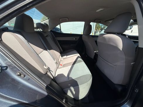 Used 2019 Toyota Corolla LE FWD image 11