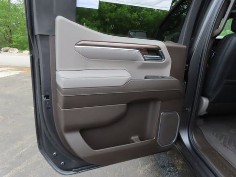 New 2025 Chevrolet Silverado 1500 LT Trail Boss w/ Convenience Package II image 31