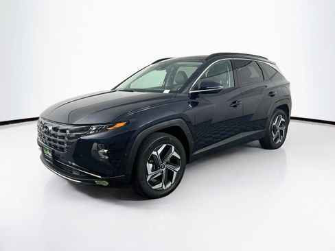 Used 2023 Hyundai Tucson Limited AWD/4WD image 3