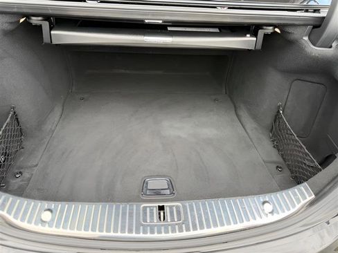Used 2019 Mercedes-Benz S 560 4MATIC Sedan image 19