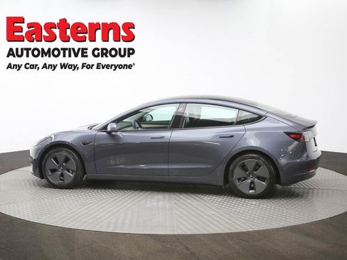 Used 2021 Tesla Model 3 Standard Range Plus image 60