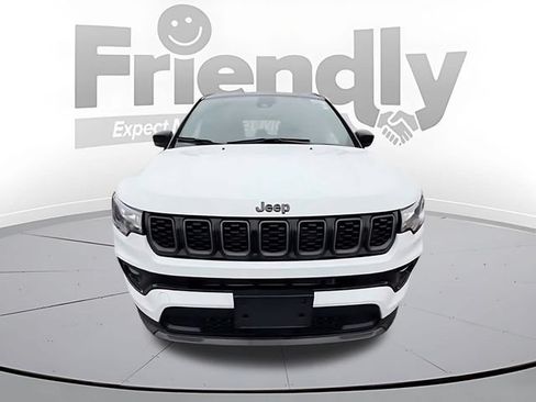 Used 2026 Jeep Compass Limited AWD/4WD image 2