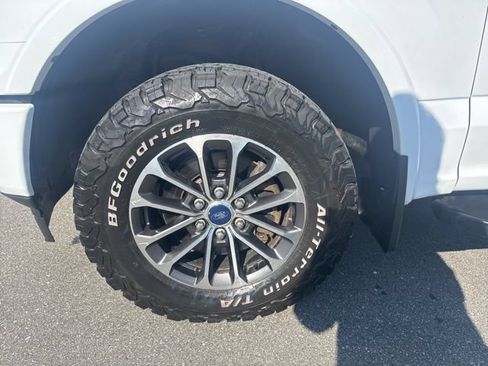 Used 2020 Ford F150 XLT w/ Equipment Group 302A Luxury AWD/4WD image 28
