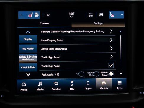 Used 2022 Maserati Levante GT image 23