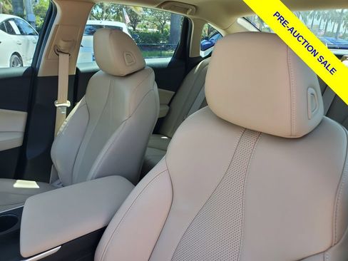 Certified 2025 Acura TLX w/ Technology Package FWD image 15