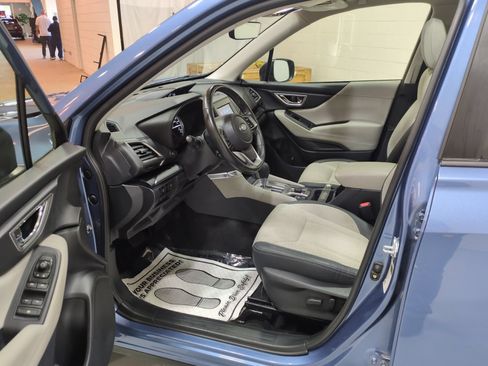 Used 2024 Subaru Forester Premium AWD/4WD image 15