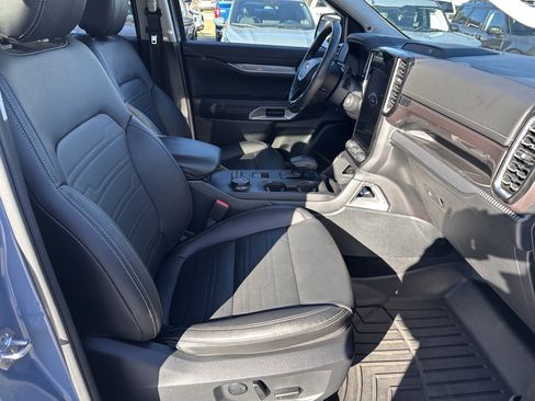 Used 2024 Ford Ranger Lariat image 13