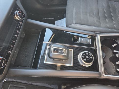 Used 2024 Mitsubishi Outlander Ralliart image 15