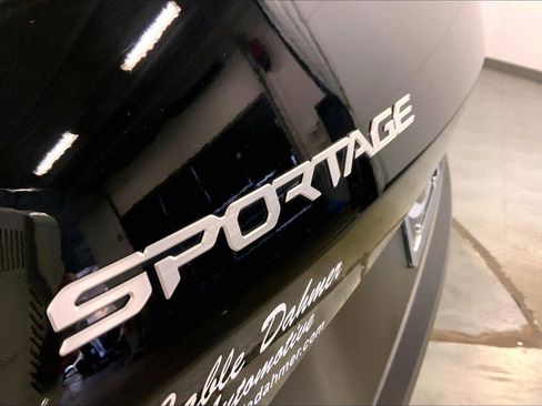 Used 2024 Kia Sportage X-Line w/ X-Line Premium Package image 8