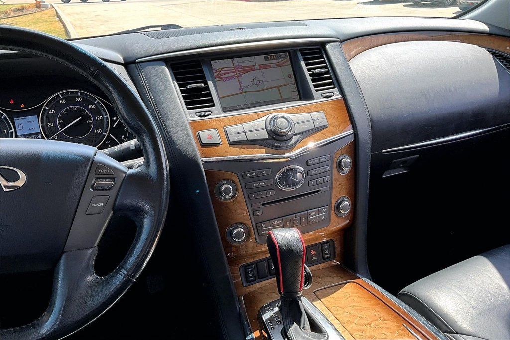 Used 2011 INFINITI QX56 2WD w/ Theater Pkg image 8
