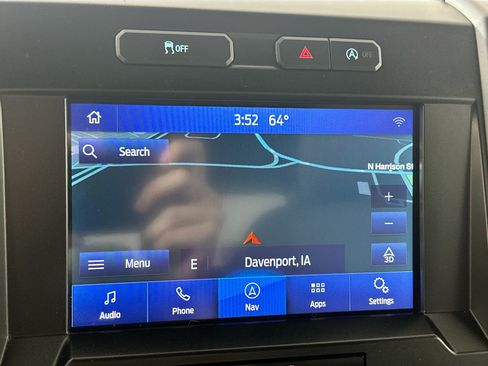 Used 2019 Ford F150 XLT w/ Equipment Group 302A Luxury AWD/4WD image 13