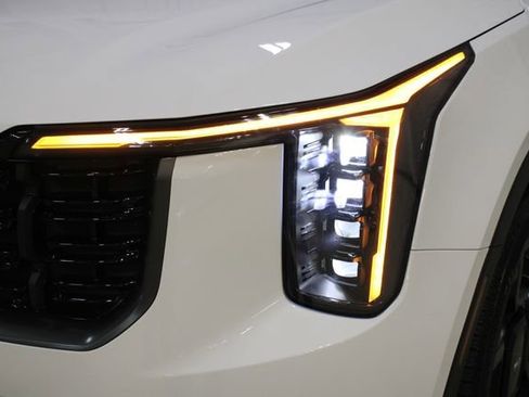 Used 2024 Kia Sorento X-Line EX image 33