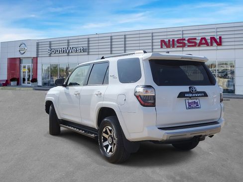 Used 2024 Toyota 4Runner TRD Off-Road image 8