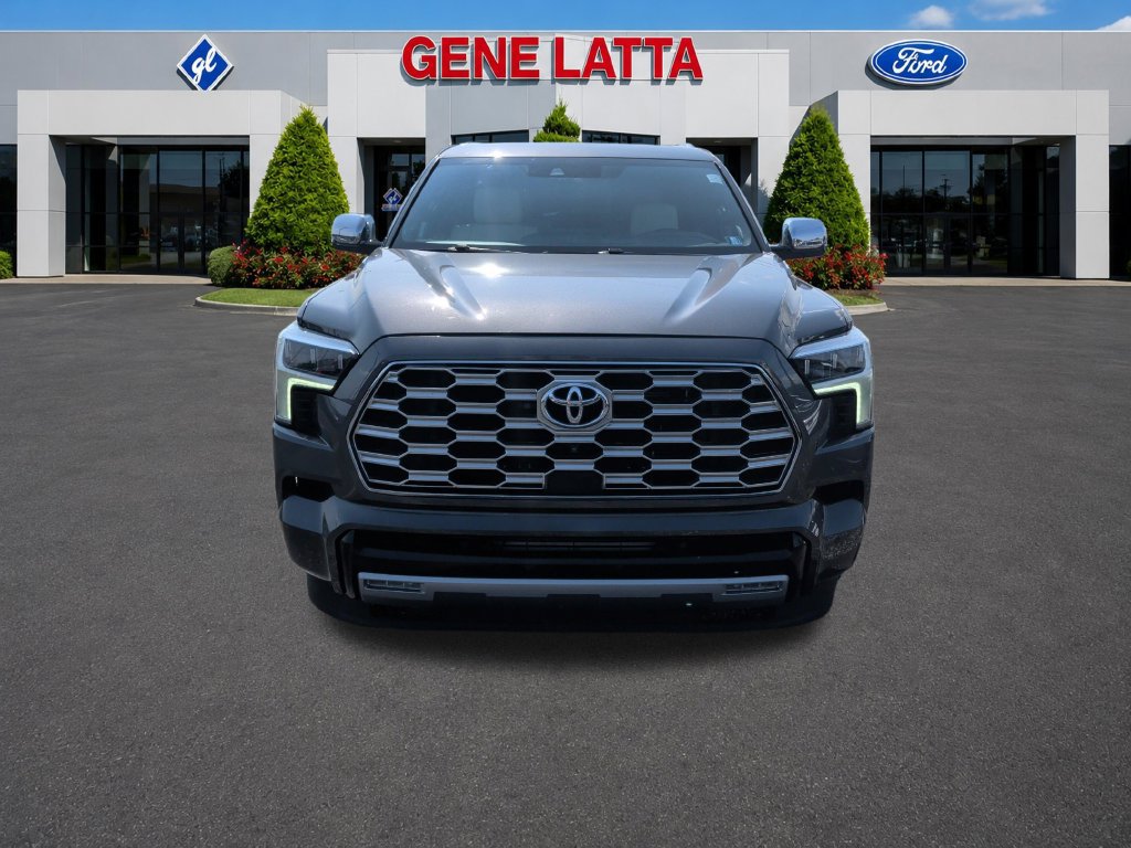 Used 2023 Toyota Sequoia Capstone AWD/4WD image 11