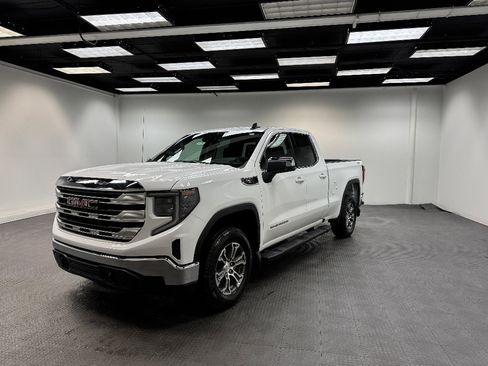 New 2026 GMC Sierra 1500 SLE w/ LPO, GMC Protection Package image 1