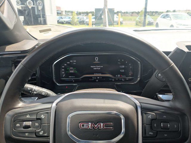 Used 2025 GMC Sierra 1500 SLT AWD/4WD image 29