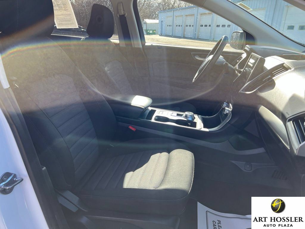 Used 2024 Ford Edge SE AWD/4WD image 13