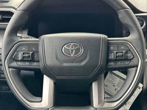 New 2026 Toyota 4Runner Trailhunter image 19