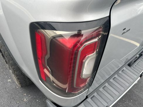 Used 2018 GMC Sierra 1500 Denali AWD/4WD image 21