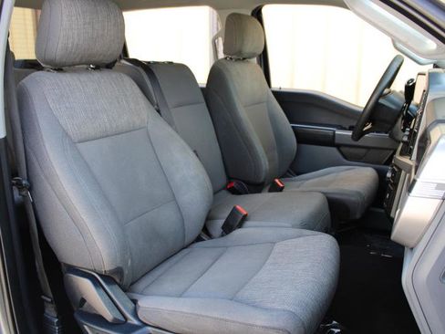 Used 2021 Ford F150 XLT image 11