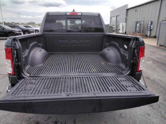 Used 2023 RAM 1500 Big Horn AWD/4WD image 12