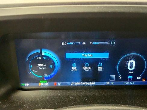 Used 2022 Ford F150 Lightning Lariat w/ Equipment Group 511A High image 13