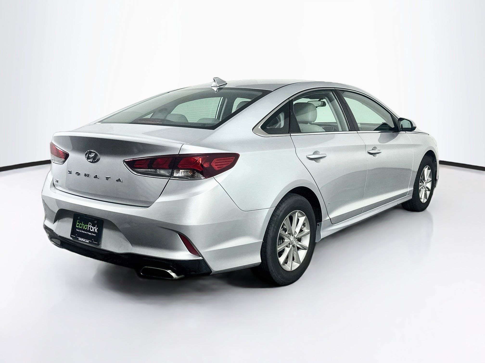 Used 2018 Hyundai Sonata SE FWD image 9