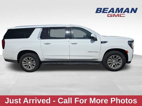 Used 2021 GMC Yukon XL Denali image 1