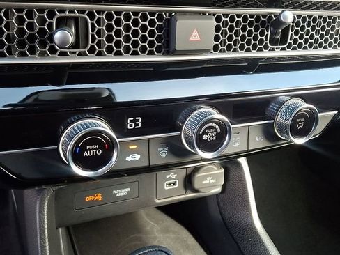 Certified 2024 Honda Civic LX image 15