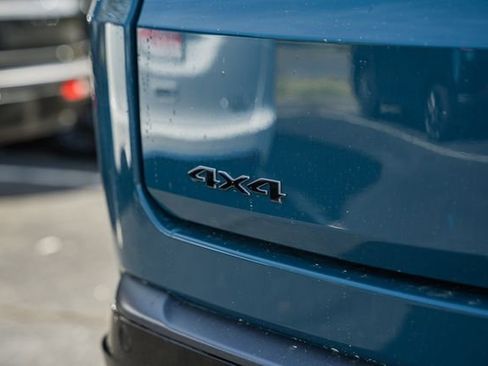 New 2026 Jeep Grand Wagoneer Limited AWD/4WD image 10