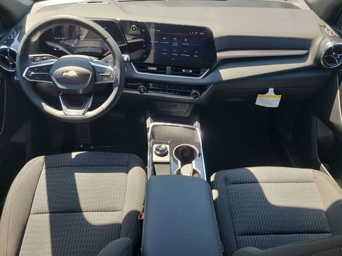 New 2026 Chevrolet Equinox LT w/ Safety and Technology Package image 12