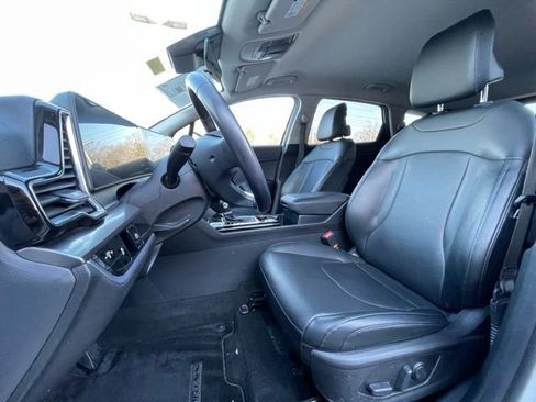 Certified 2023 Kia Sportage EX image 10