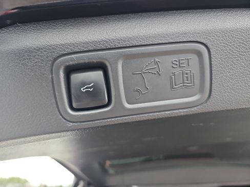 Used 2024 Ford Expedition Max Limited image 15