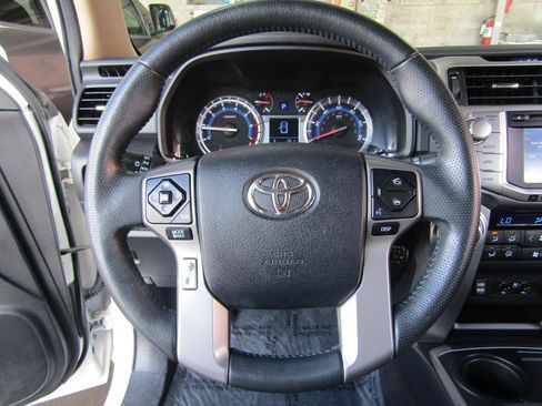 Used 2016 Toyota 4Runner Limited image 14