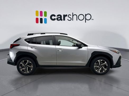 Used 2025 Subaru Crosstrek 2.0i Premium image 6
