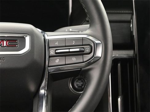 Certified 2025 GMC Acadia Elevation image 31