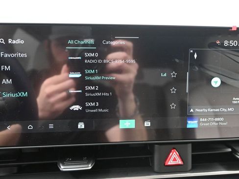 New 2026 Kia Carnival EX FWD image 19