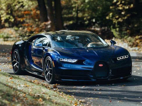 Used 2020 Bugatti Chiron image 35