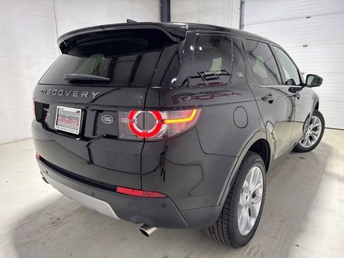 Used 2019 Land Rover Discovery Sport HSE image 4