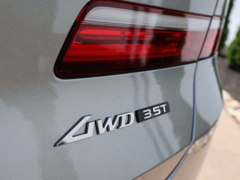 Used 2025 Genesis GV80 3.5T Prestige AWD/4WD image 16