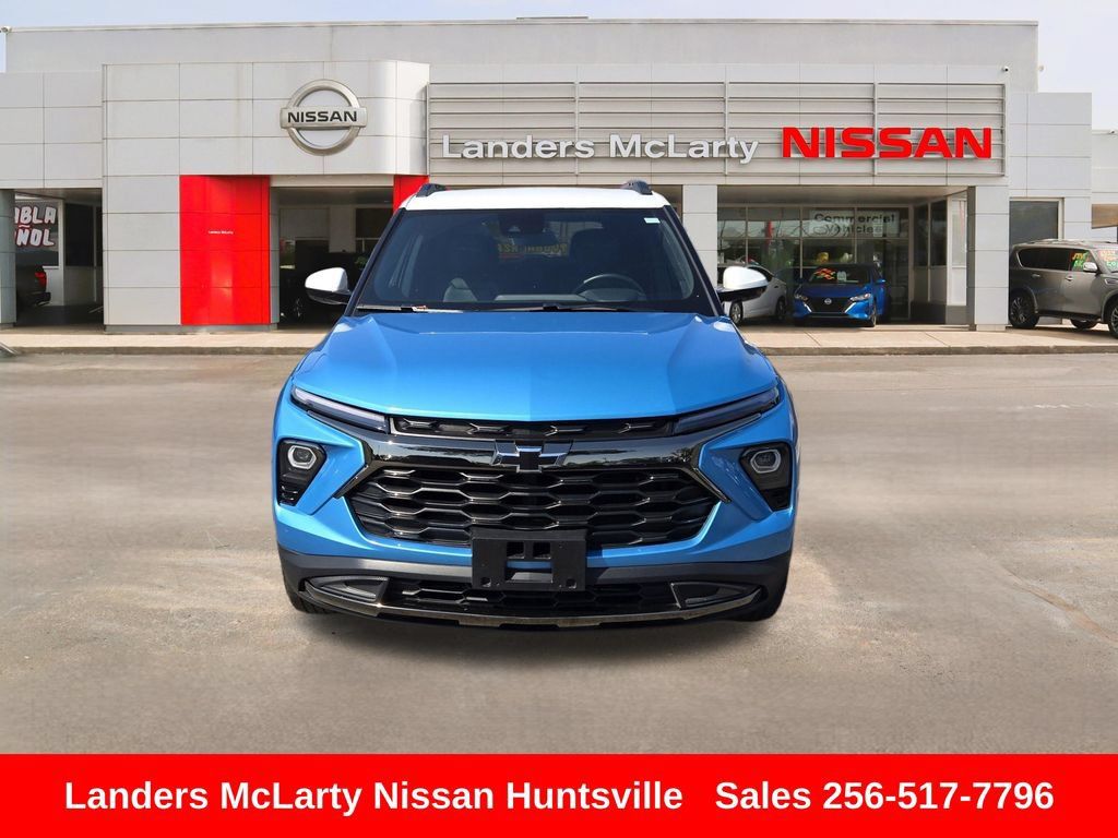 Used 2025 Chevrolet TrailBlazer ACTIV w/ Driver Confidence Package AWD/4WD image 11