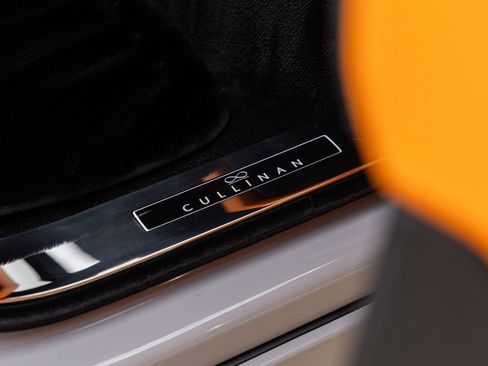 New 2026 Rolls-Royce Cullinan Black Badge image 46