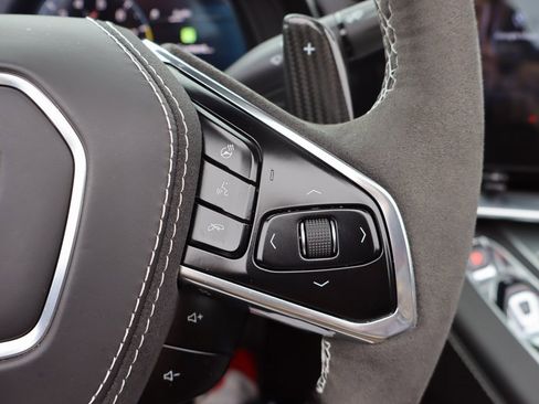 Used 2025 Chevrolet Corvette Z06 w/ Z07 Performance Package image 8