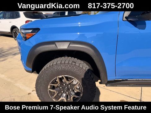 Used 2025 Chevrolet Colorado ZR2 w/ Technology Package image 8