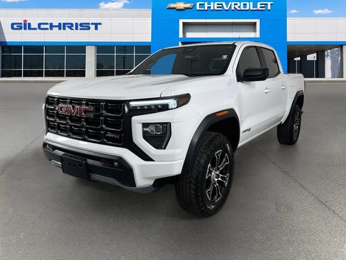 Used 2024 GMC Canyon AT4 AWD/4WD image 4