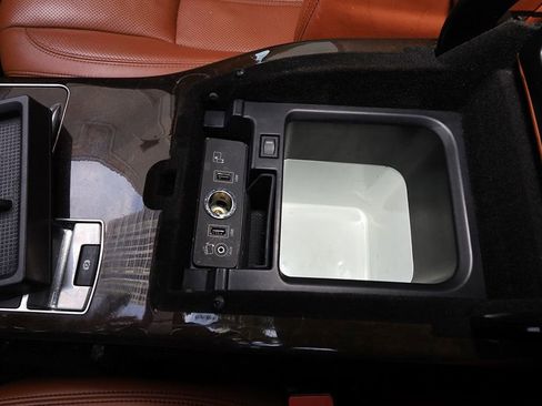 Used 2015 Land Rover Range Rover Autobiography AWD/4WD image 10