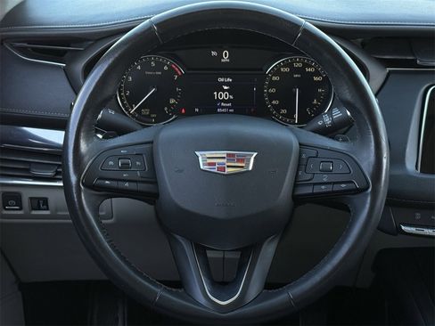 Used 2019 Cadillac XT4 Luxury image 12