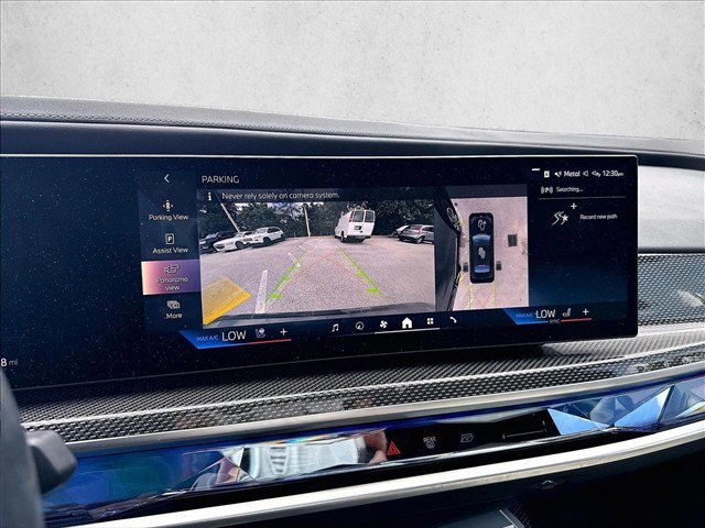 Certified 2023 BMW i7 xDrive60 AWD/4WD image 22