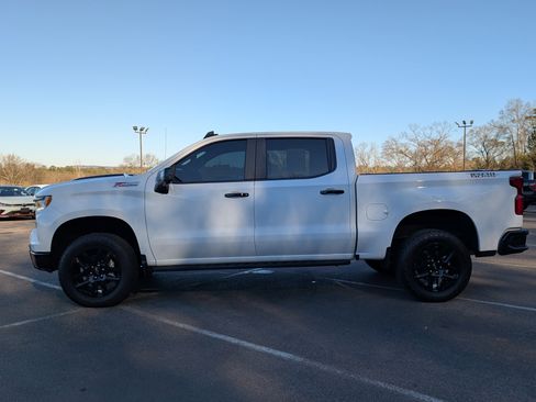 Used 2025 Chevrolet Silverado 1500 LT Trail Boss w/ LT Trail Boss Premium Package image 6
